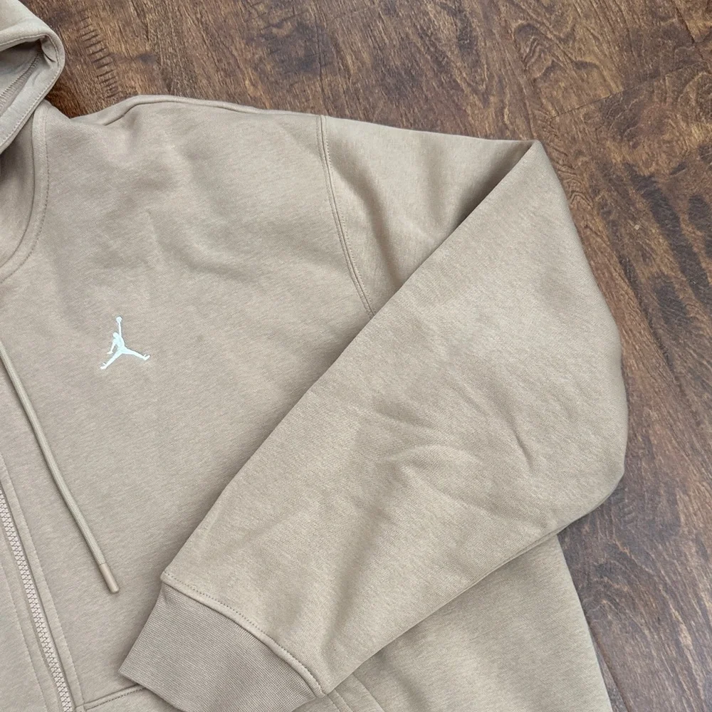Jordan Multi Sport Zip-Up Hoodie Size XXL